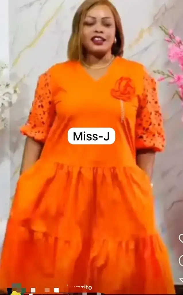 Ghana Women's Clothing 39